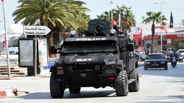 مقتل 17 سائحاً أجنبياً وتونسييَن اثنين في هجوم مسلّح على متحف بالعاصمة التونسية