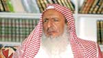 مفتي السعودية يدعو للتجنيد الإلزامي لشباب المملكة