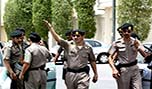  السعودية: تعزيز الإجراءات الأمنية في مراكز التسوق ومنشآت النفط