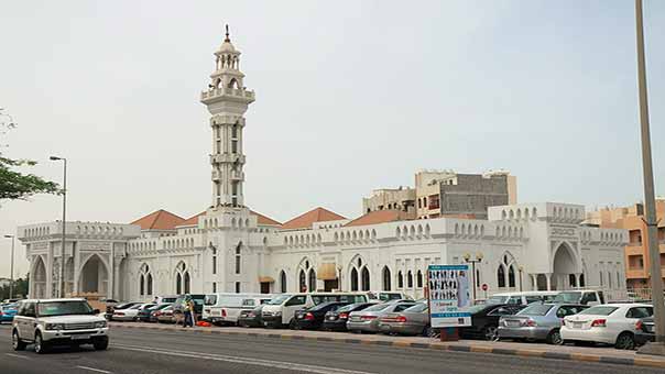 على غرار لجان القطيف.. البحرينيون يشكّلون لجانا أهلية لحماية مساجدهم من الاعتداءات الإرهابية