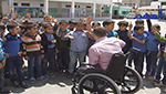 مدرِّس فلسطيني بلا ثلاث أطراف