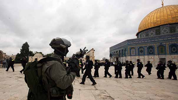 تحذيرات فلسطينية من خطورة الهجمة الصهيونية على الأقصى .. ودعوات للإسراع في صياغة استراتيجية مواجهة لإنقاذه