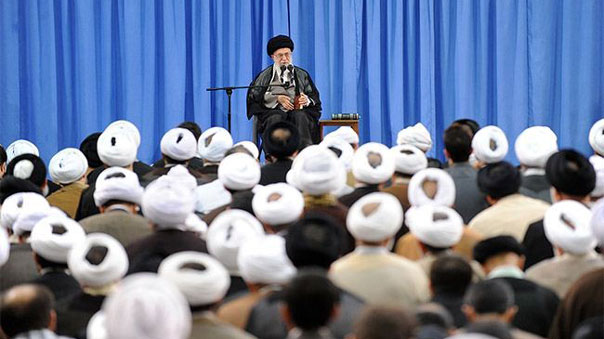 الإمام الخامنئي: مسيرة الأربعين مزيج من &rsquo;الحب والايمان&rsquo; و&rsquo;العقل والعاطفة&rsquo;