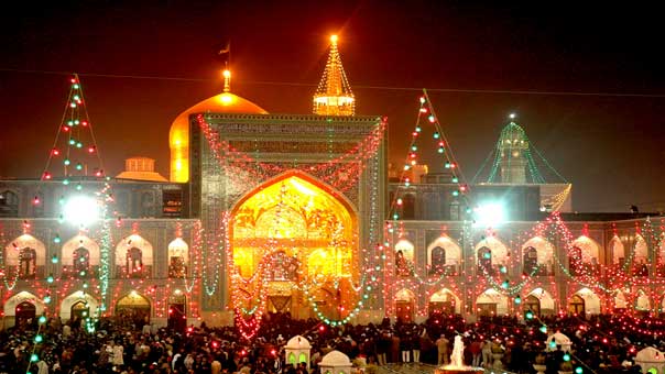  الملايين يحيون ذكرى استشهاد الإمام الرضا (ع)