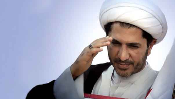 إرجاء جلسة استنئاف محاكمة الشيخ سلمان إلى الشهر المقبل والنظام يُجبر سماحته على ارتداء زيّ السجناء!