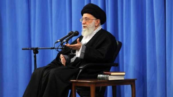 الإمام الخامنئي: الشعب الايراني يقظ ولن يسمح لاميركا بالتأثير على الانتخابات القادمة