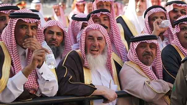 آل سعود.. ومهزلة &rsquo;الاجماع&rsquo; العربي!
