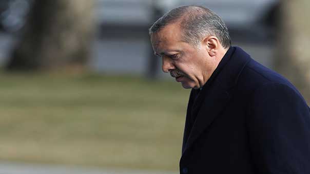 أردوغان والرِهان الخاسر&lrm;