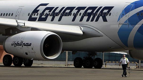 شبح الخوف يلازم الطيران المصري..هبوط اضطراري في أوزبكستان إثر إنذار كاذب بوجود عبوة ناسفة