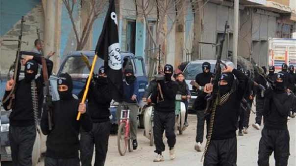 &rsquo;داعش&rsquo; يقطع رأس طفلة بسبب كلام أمها