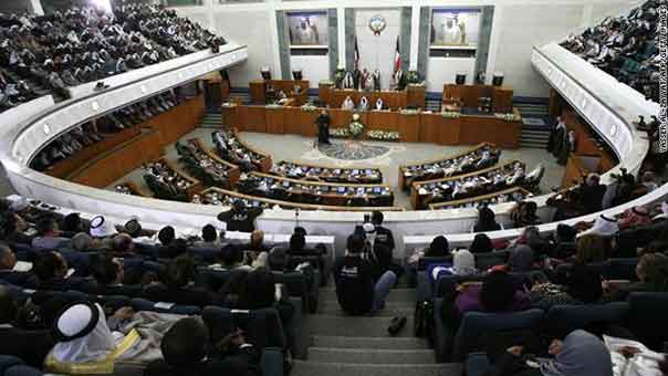 الكويت: المصادقة على قانون يحرم المسيئين للأمير من المشاركة بالانتخابات