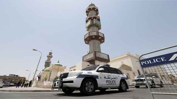 البحرين: &rsquo;الأوقاف&rsquo; تربط إقامة صلاة العيد بإعلانات الحكومة وكبار العلماء يستنكرون ممارسات السلطة ضد أتباع أهل البيت (ع)