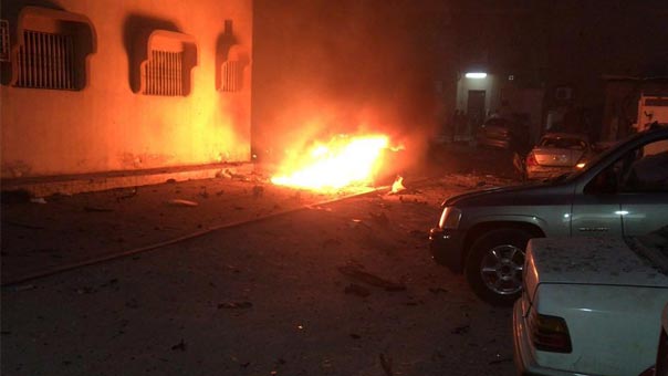 مواقف لبنانية تدين تفجيرات السعودية: ليتنبه داعمي الارهاب مما يزرعون