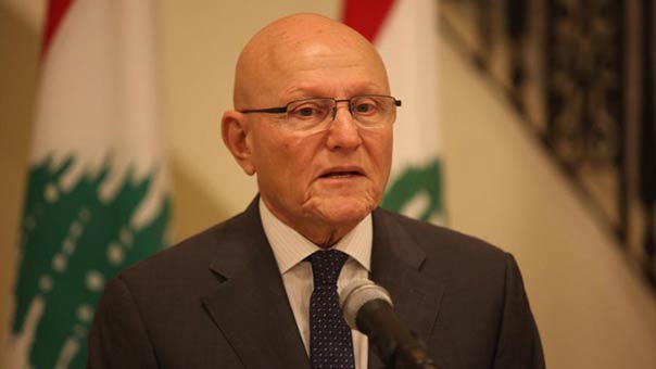 سلام في رسالة تضامن الى هولاند: لبنان يقف باكمله الى جانب فرنسا