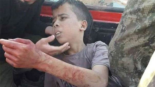 كاتب فلسطيني لـ&rsquo;العهد&rsquo;: دماء الطفل &rsquo;عيسى&rsquo; في رقاب دعاة التكفير من علماء السلاطين