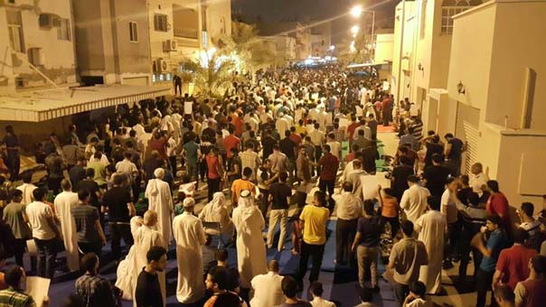 أهالي الدراز: لو اعتقلونا جميعًا لن نتراجع وسندافع عن آية الله قاسم 