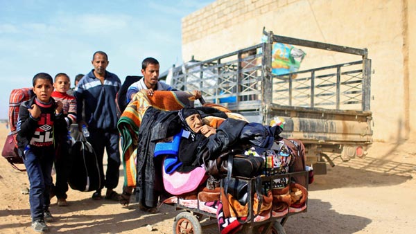 الهجرة الدولية:  56 ألف شخص نزحوا من الموصل.. والعدد أقل من المتوقع