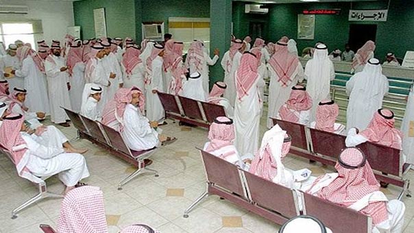  ثمانية سعوديين وسعوديات يغيرون أسماءهم يومياً!