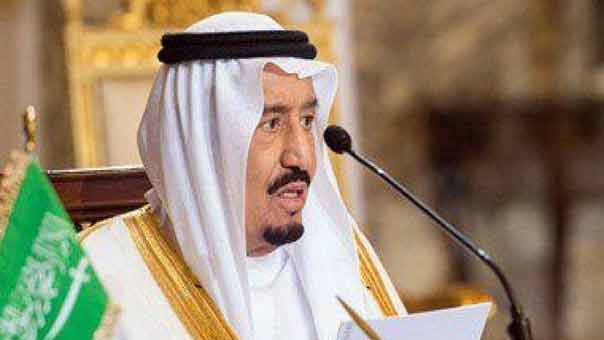 الملك السعودي يُقيل وزير العمل ويُعيد تشكيل هيئة كبار العلماء ومجلس الشورى