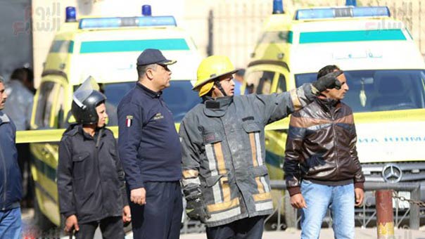 تفجير يستهدف الكاتدرائية المرقسية بالقاهرة يودي بعشرات الضحايا والجرحى.. والأزهر يدين