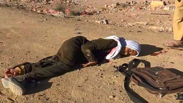 مجزرة مروعة ترتكبها يد الإجرام السعودي بحق طلاب اليمن  