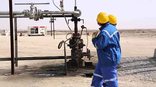 طوارئ في جنوب الكويت إثر تسرّب نفطي