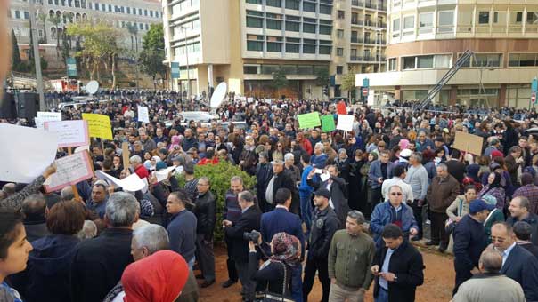 اعتصام لهيئة التنسيق في رياض الصلح طالب بإقرار السلسلة