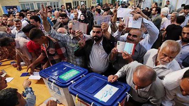  الانتخابات الرئاسية القادمة في ايران..أعداد كبيرة من المرشحين تظهر ديموقراطية الانتخابات