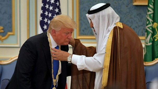 ترامب يحصد ما زرعه بوش الابن.. ونتائج قمم الرياض &rsquo;جوز فارغ&rsquo;