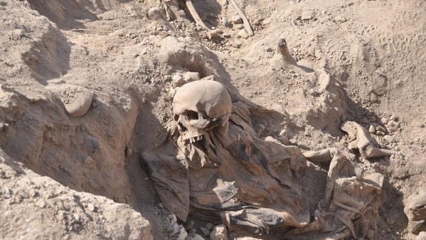 بالصور.. اكتشاف مقبرة جديدة لضحايا مجزرة سبايكر