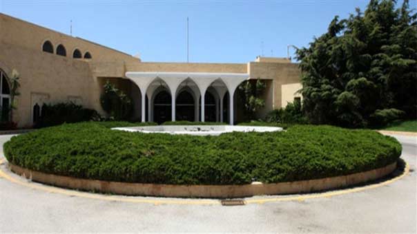 الرئيس عون يدعو الى لقاء حواري في قصر بعبدا الاثنين المقبل للبحث في الخلاف حول قانوني السلسلة والضرائب