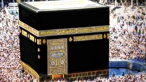 400 ألف حاج وصلوا مكة جواً وبراً