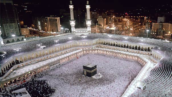 &rsquo;الحج لله لا لآل سعود&rsquo;..مواقف وآراء وتسييس للفريضة