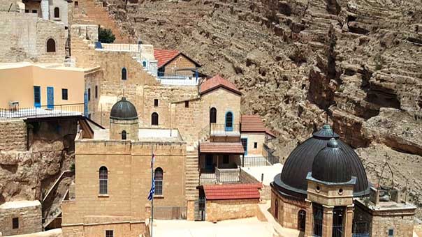 الأشهر في فلسطين: دير &rsquo;مار سابا&rsquo; شاهدٌ على أواصر التآخي بين الديانات