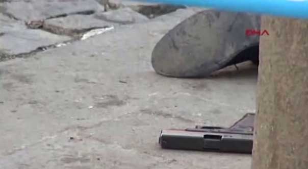 مواجهات بين الشرطة التركية ومتظاهرين محتجين على مقتل محام كردي معارض لأردوغان