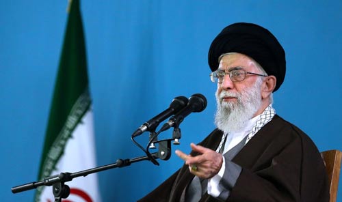 الإمام الخامنئي: جريمة اعدام الشيخ النمر خطأ سياسي من قبل السعودية والانتقام الالهي سيطال حكامها