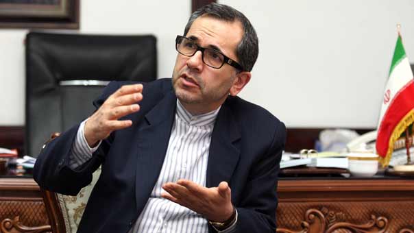 مسؤولون في الوفد الايراني المفاوض لـ&rsquo;العهد&rsquo;: عملية تنفيذ خطة العمل المشترك تذهب قدماً إلى الأمام