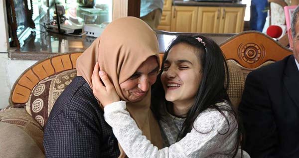 ديما الواوي .. طفلة فلسطينية عايشت ويلات الاعتقال وشهدت عذابات السجان الصهيوني