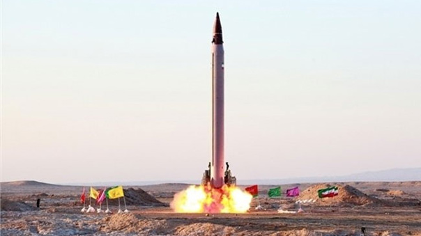 إيران: إطلاق مناورات &rsquo;حيدر الكرار 3&rsquo; الصاروخية وسط البلاد .. اختبار منظومات دفاعية واستطلاعية جديدة