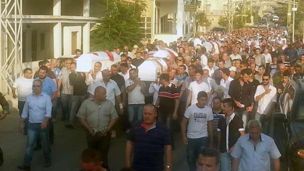 القاع تودع شهداءها وكلمات تؤكد على الوقوف يداً واحدة في وجه الارهاب
