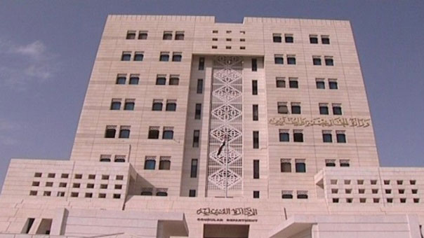 الخارجية السورية تطالب مجلس الأمن بتحمل مسؤولياته ووقف جرائم ’التحالف الدولي’