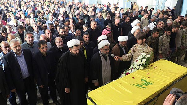 حزب الله وأهالي بلدة بريتال شيّعوا الشهيد المجاهد قاسم محمد يونس