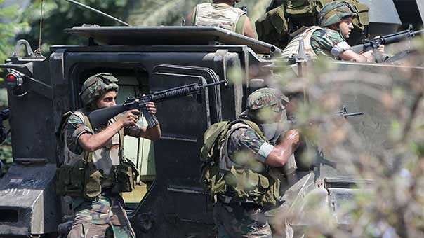 مواقف محلية تشيد بالعملية النوعية للجيش في وادي الارانب بعرسال: نأمل بأن تساهم بكشف مصير العسكريين المخطوفين&lrm;
