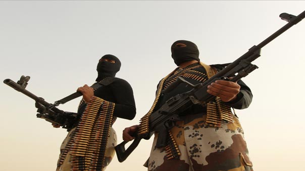 داعش يحرق أم وأربعة من أطفالها بذريعة ترك &rsquo;أرض الخلافة&rsquo; بالحويجة