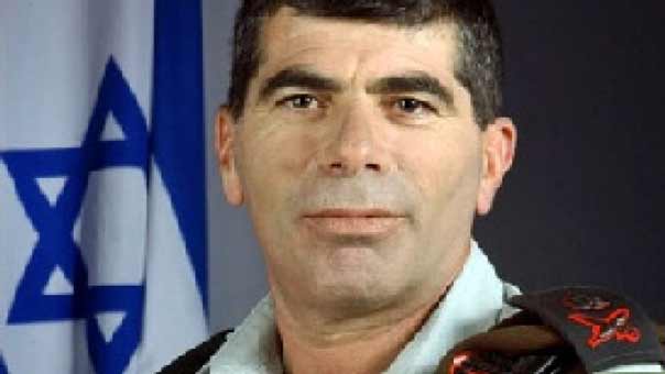 وزير الحرب الصهيوني يمدِّد فترة ولاية رئيس الأركان سنة إضافية&lrm;