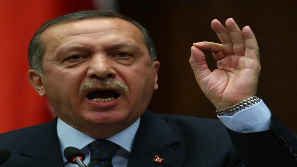 أردوغان يبشر بعودة عقوبة الاعدام إلى التركيا
