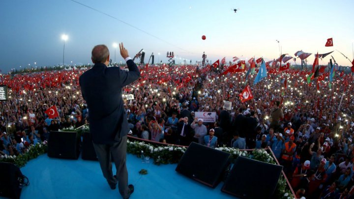 السلطان &rsquo;أردوغان&rsquo;.. من الصورة الى &rsquo;الاستفتاء&rsquo;