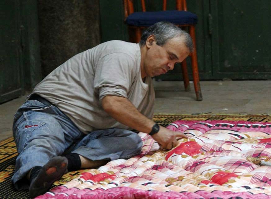 خان الخياطين في طرابلس: كنز تراثي في ’زمن التكنولوجيا’