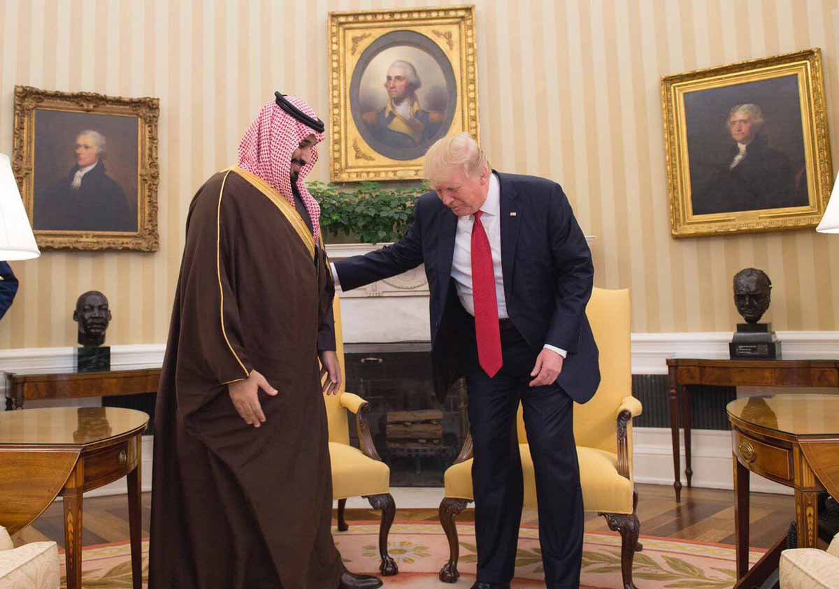 حسم الخلاف على الحكم في السعودية ينتظر الجرس الأميركي