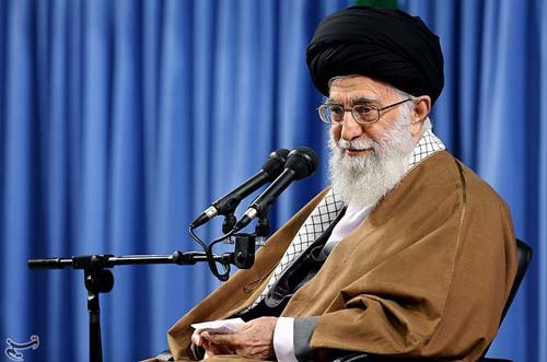 الامام الخامنئي: للجمهورية الإسلامية هيبة في عين أعدائها ومشاركة الشعب مصدر هذه الهيبة